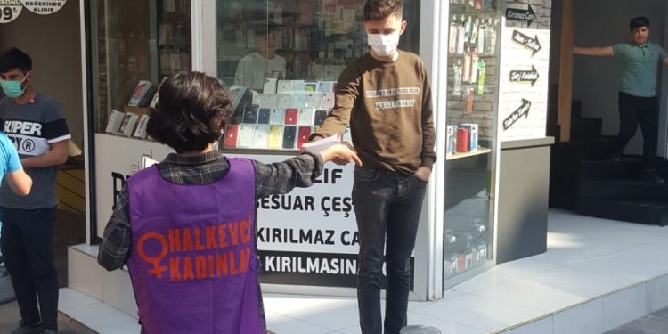 Halkevleri 1 Mayıs’a çağrı bildirisi dağıttı