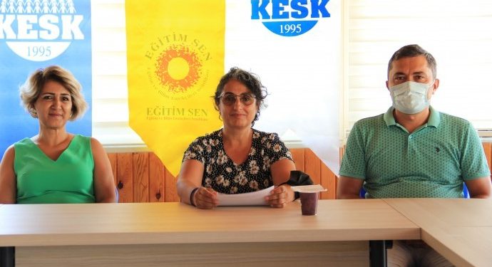 Okul müdürü: Makamım din derslerinin seçimine bağlı