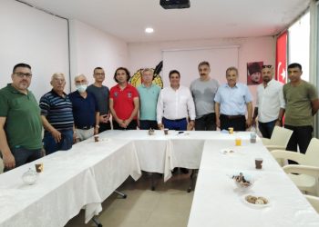 GAZETECİLER MGC’DE BAYRAMLAŞTI