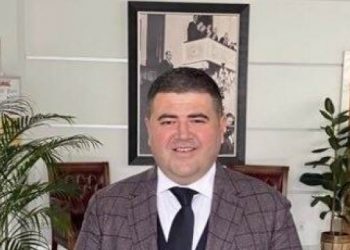 CHP Mezitli başkanına ‘Cumhurbaşkanı’na hakaret’ten gözaltı