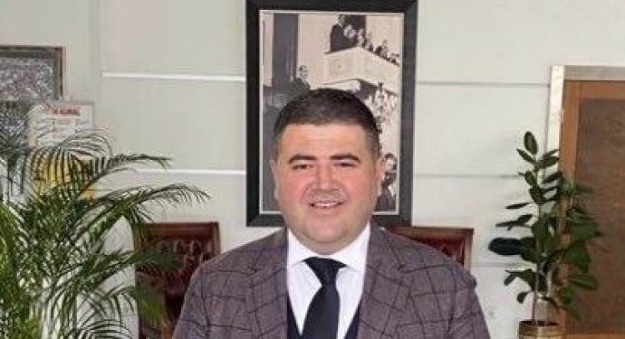 CHP Mezitli başkanına ‘Cumhurbaşkanı’na hakaret’ten gözaltı