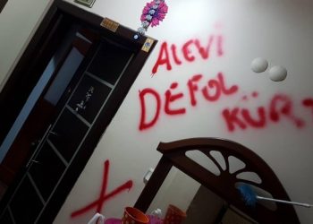 HDP görevlisinin duvarına ırkçı yazılama