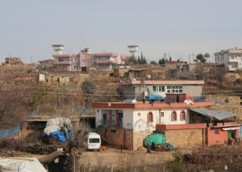 Sulama havuzuna düşen çocuk hayatını kaybetti