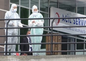 Koronadan 49 vefat, 5 bin 404 yeni vaka tespiti