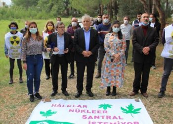 Nükleer karşıtı açıklamaya dava