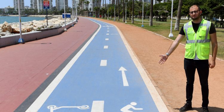 “BİSİKLET YOLUNU BİSİKLET KULLANICILARINA BIRAKMALI”