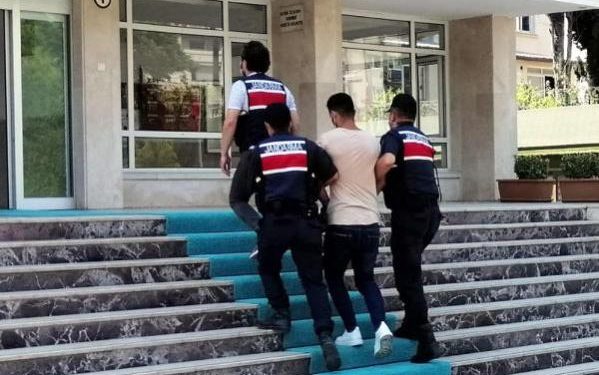 Mersin’de 3 kişi gözaltına alındı