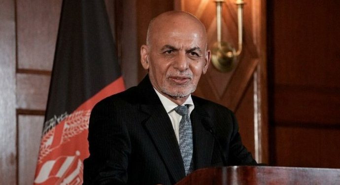 Taliban Kabil’e girdi, Afganistan Cumhurbaşkanı ülkeyi terk etti