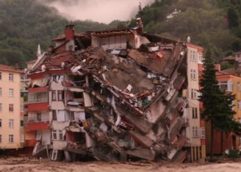 Karadeniz’deki sellerde can kaybı 64’e yükseldi