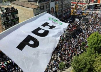 ‘HDP’nin deklarasyonu karanlık tünelden çıkıştır’