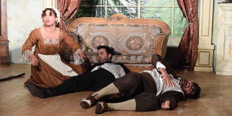 TARSUS ŞEHİR TİYATROSU, ULUSLARARASI FESTİVALDE ÇEHOV VODVİL’İ SAHNELEYECEK