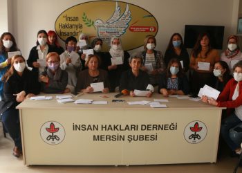 Mersin Kadın Platformu tutuklu kadınlara kart gönderildi