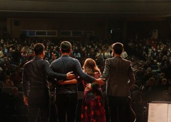 Mersin’de İnsan Hakları Günü dolayısıyla konser