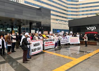 Sağlık çalışanları g(ö)revde!