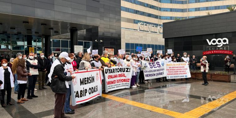 Sağlık çalışanları g(ö)revde!