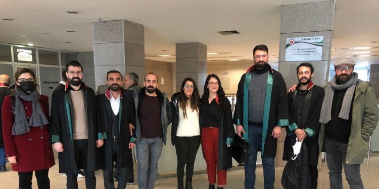 Helikopter davasında gazetecilere beraat