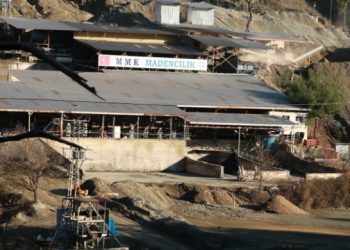 Deliçay Deresi’nde krom tehlikesi: Facia göz göre göre geldi