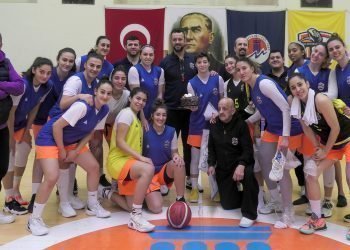 Kadın basketbol takımı hazırlıklarını tamamladı