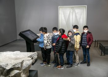 Öğrenciler sanatla buluşuyor