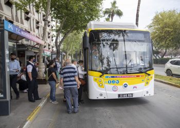 Büyükşehir’le Mersin 2021’de de ulaşımda öncü oldu