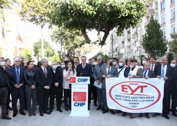 CHP EYT’lilerle alanlara indi: “EYT’liler gasp edilen emeklilik hakkını istiyor”