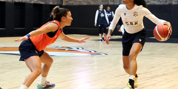 ÇBK Başantrenörü Aziz Akkaya: Avantajlı bir skor almak istiyoruz