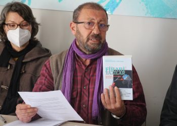 Cezaevinde yazılan kitap, yazarına yasaklandı