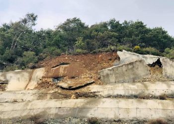Yağışlara dayanamayan Anamur yolu yine çöktü