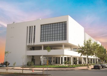 Mezitli belediyesi hizmet binası, mimarlar odası dergisinde