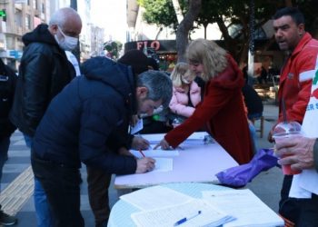 Zamların geri çekilmesi için imza kampanyası