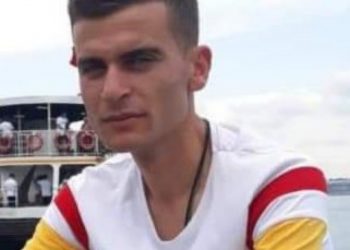 Atanamayan öğretmen yaşamına son verdi