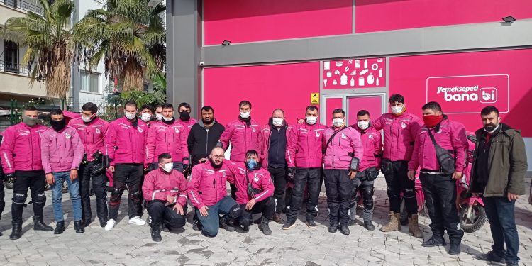 Yemek Sepeti işçileri Mersin’de de kontak kapattı