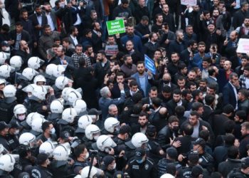 Furkan Vakfı’nın Miraç Kandili etkinliği engellendi