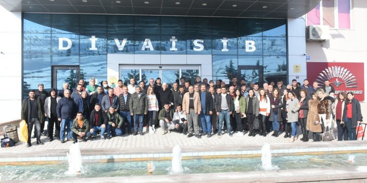 Tarsus Belediyesi hizmet içi eğitim kampı için Kapadokya’da