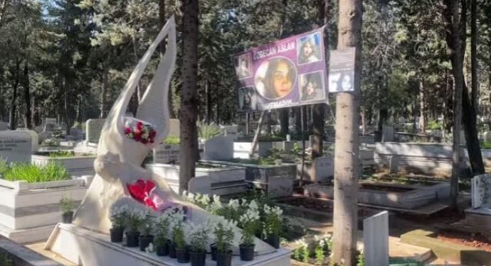Özgecan Aslan mezarı başında anıldı