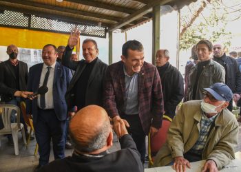 Başkan Seçer ve Başkan Özyiğit, Yenişehir’de vatandaşlarla buluştu