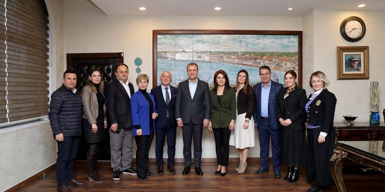 Seçer: “Adana-Mersin ayrı iller olmasına rağmen ortak kaderi paylaşıyor”