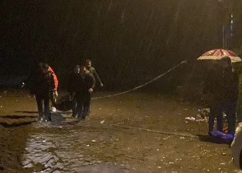 Sahilde erkek cesedi bulundu