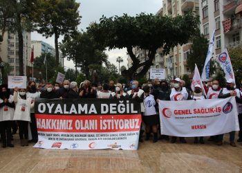 Sağlık emekçileri greve gitti: “hakkımız olanı istiyoruz”