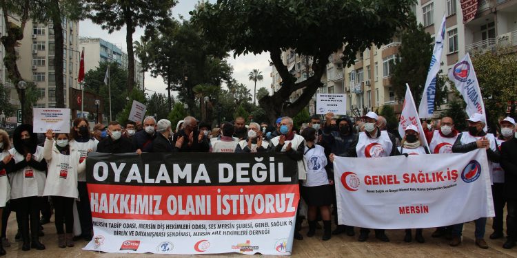 Sağlık emekçileri greve gitti: “hakkımız olanı istiyoruz”