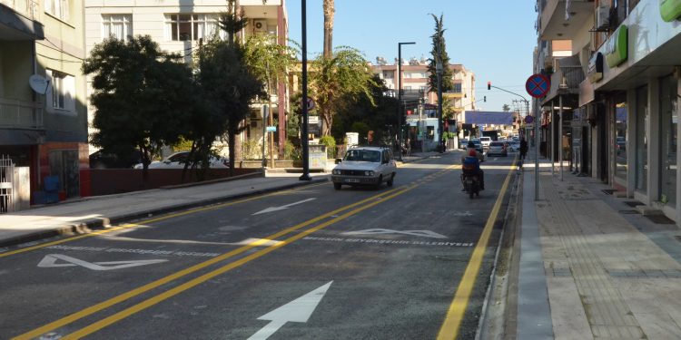 Tarsus’un merkezinde trafiği rahatlatacak çalışma