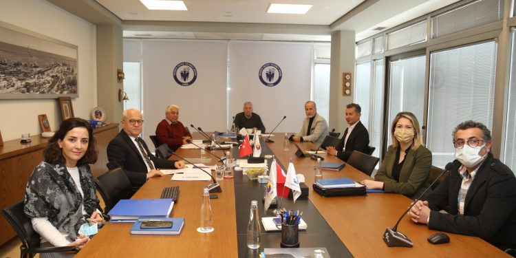 Mezitli Belediyesi’nden Deniz Ticaret Odası’na Soli Pompeiopolis sunumu