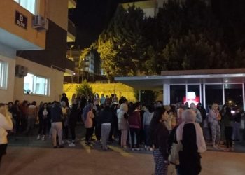 Kadın öğrencilerden yurt yönetimine tepki: Güvenliğimiz yok