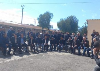 Mersin’de nakliyeciler iş bıraktı