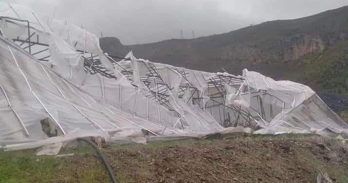 Bozyazı’yı hortum vurdu: birçok sera kullanılamaz hale geldi
