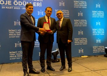 Başkan Özyiğit’e spor ödülü