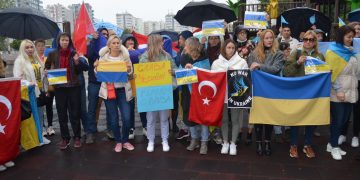 “Savaş yenilsin ve birlik olsun”