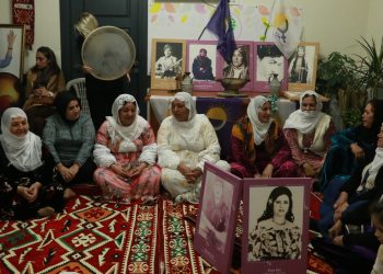 Mersin’de 8 Mart kapsamında dengbéj etkinliği