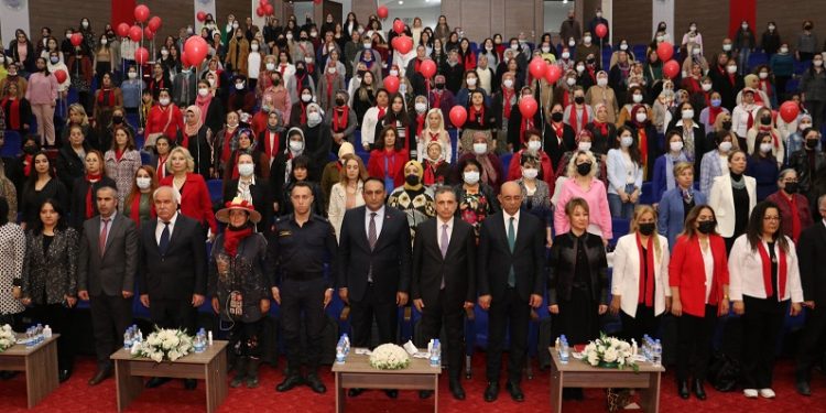  “Kız çocuklarımız mutlaka okumalı”