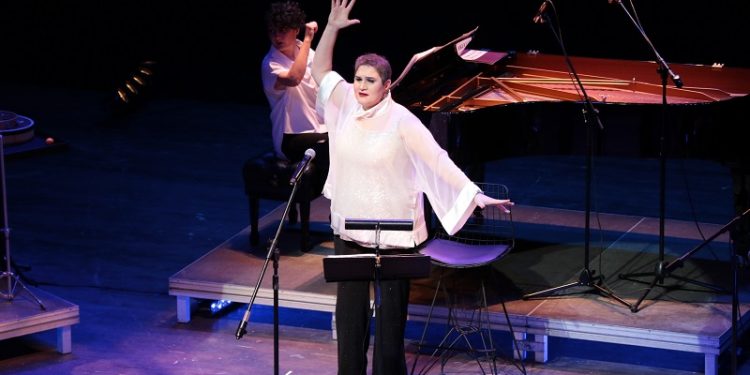 Allegra Ensemble opera sahnesinde